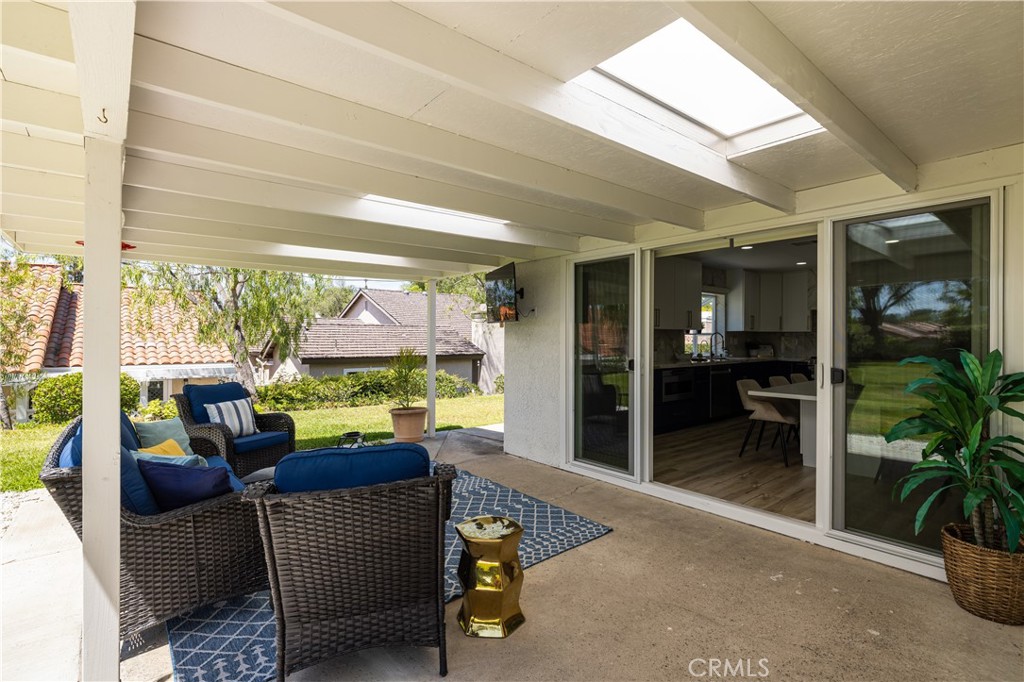 MLS #OC25268230 image #17