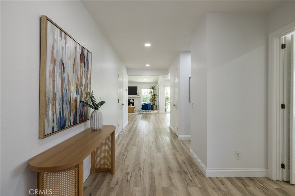 MLS #OC25268230 image #26