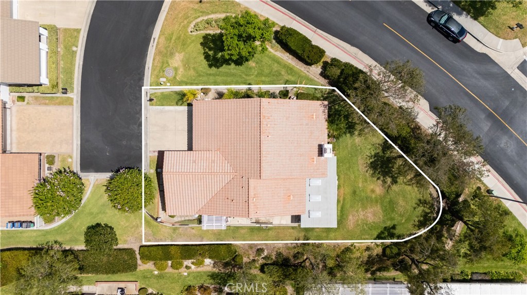 MLS #OC25268230 image #36