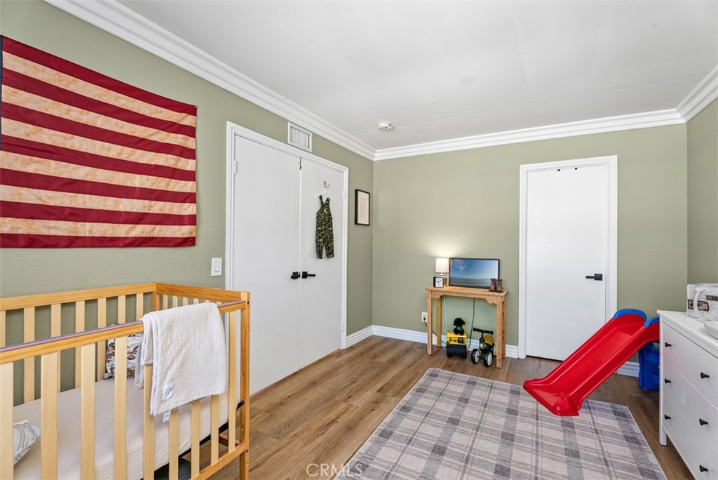 MLS #OC25268237 image #16