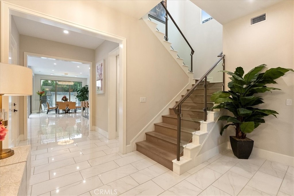 MLS #OC25268243 image #3