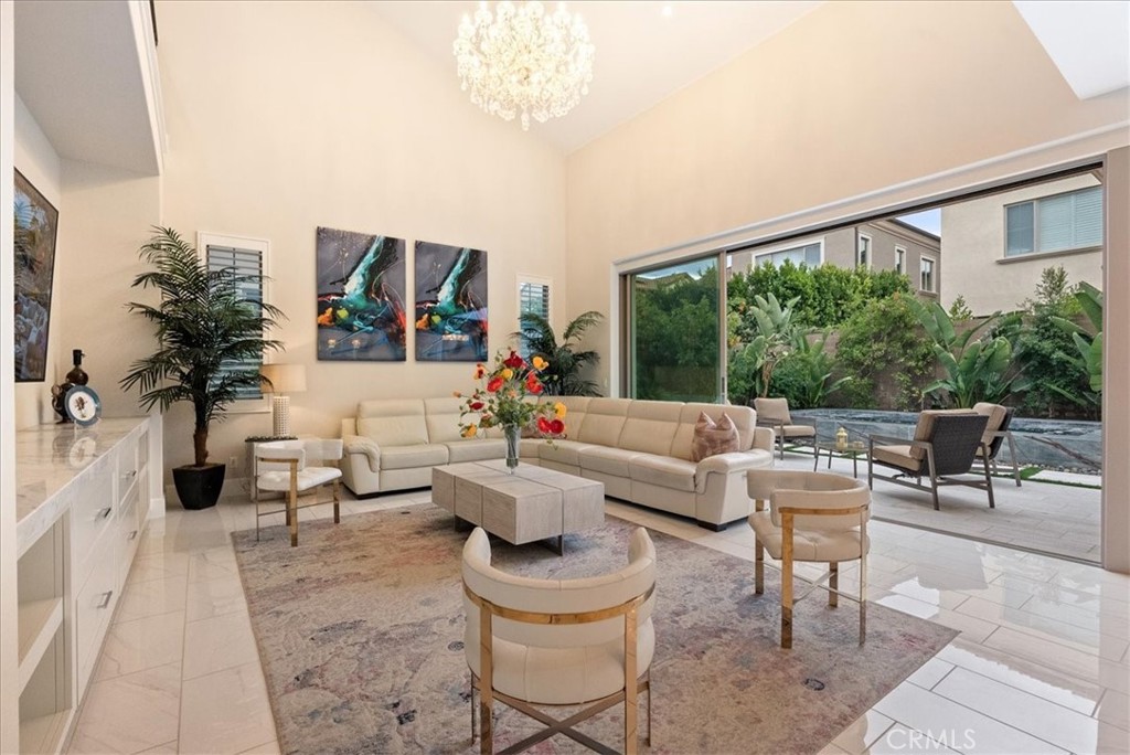 MLS #OC25268243 image #9