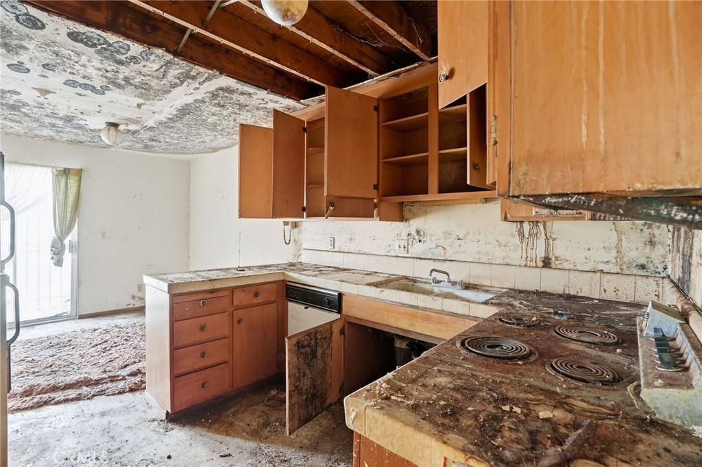 MLS #OC25268271 image #6