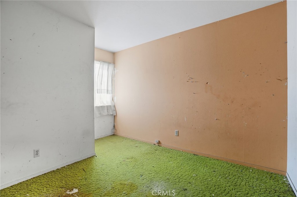 MLS #OC25268271 image #9