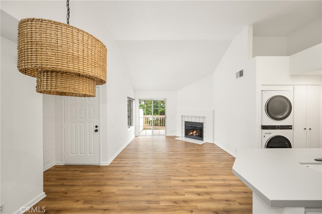 MLS #OC25268304 image #10