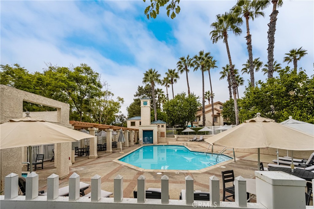 MLS #OC25268304 image #35