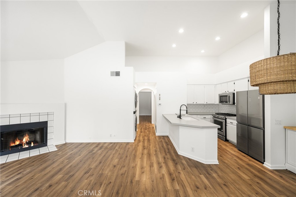 MLS #OC25268304 image #7