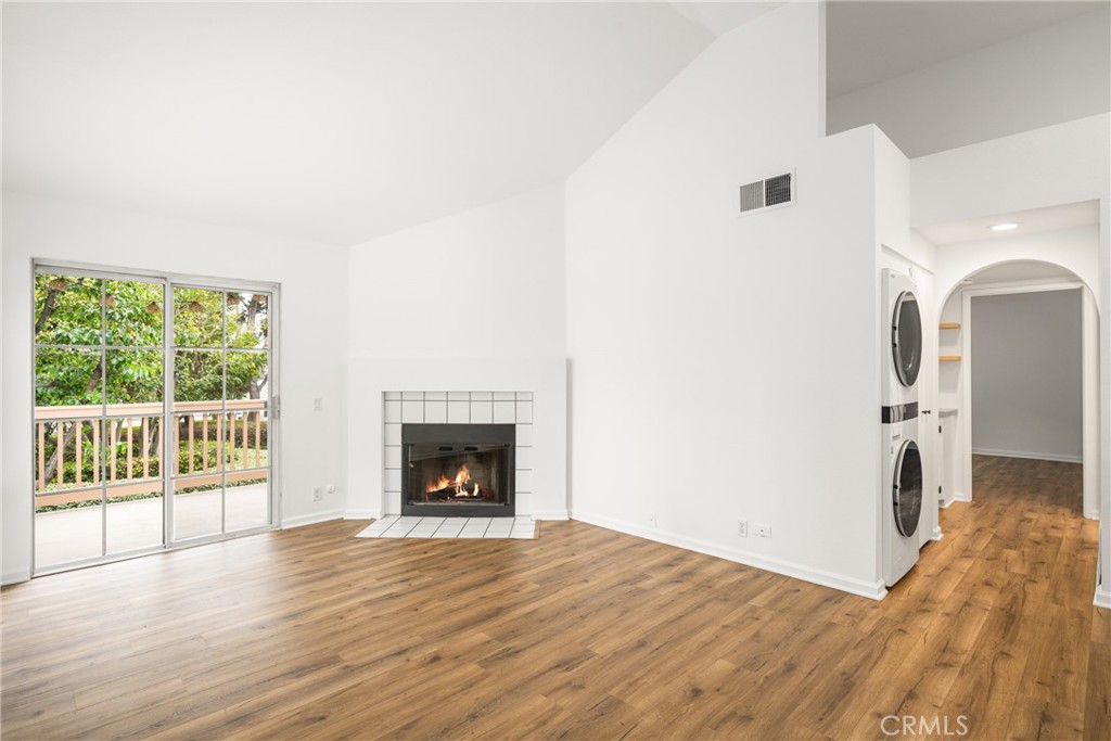 MLS #OC25268304 image #8