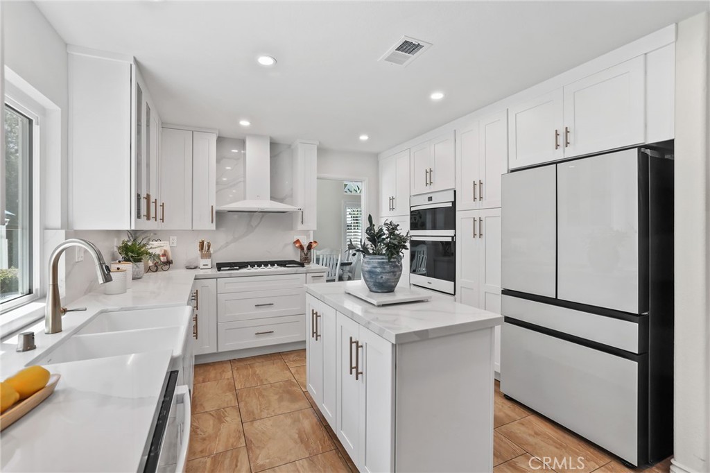 MLS #OC25268367 image #12