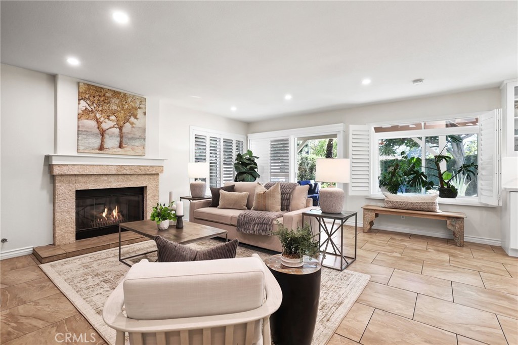 MLS #OC25268367 image #18