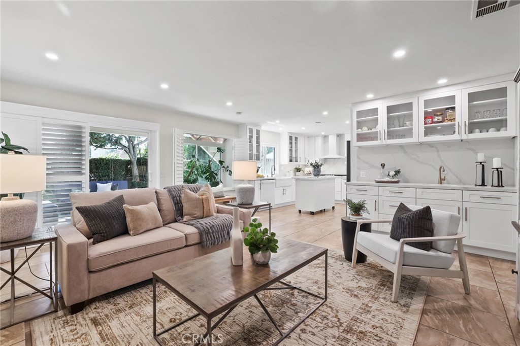 MLS #OC25268367 image #19