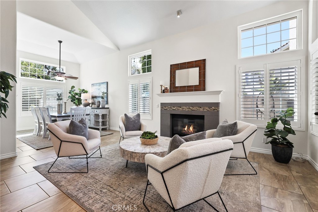 MLS #OC25268367 image #24