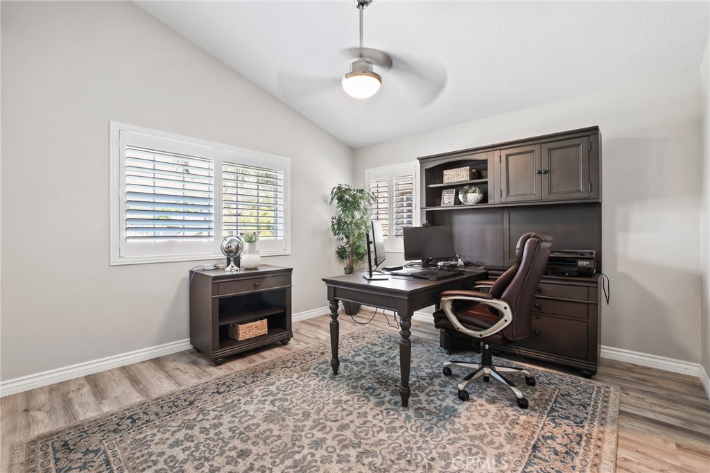 MLS #OC25268367 image #35