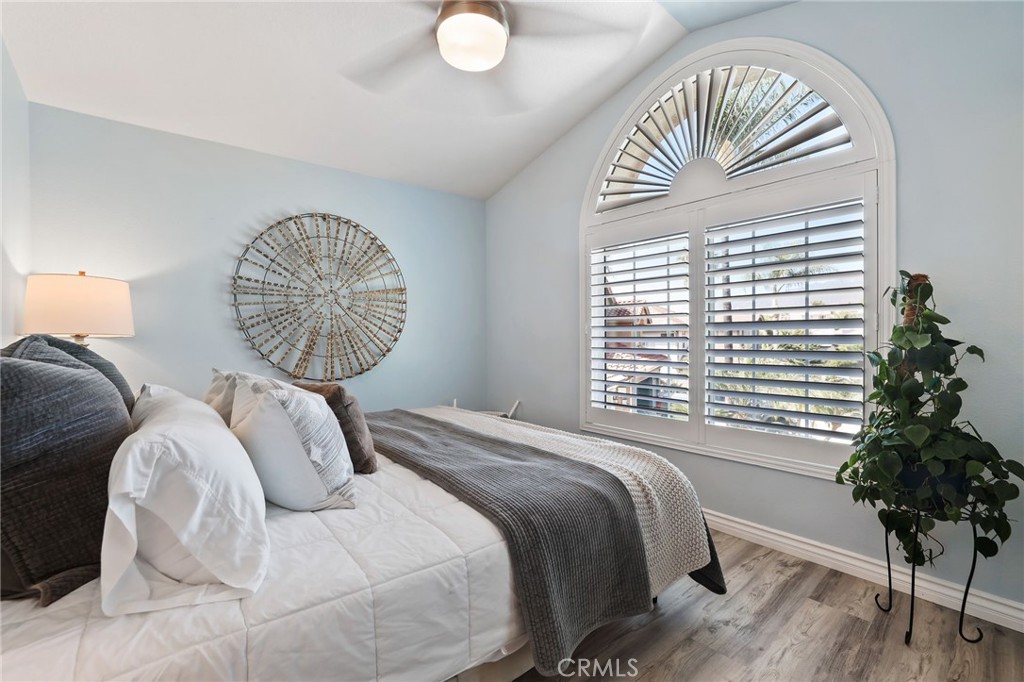 MLS #OC25268367 image #37