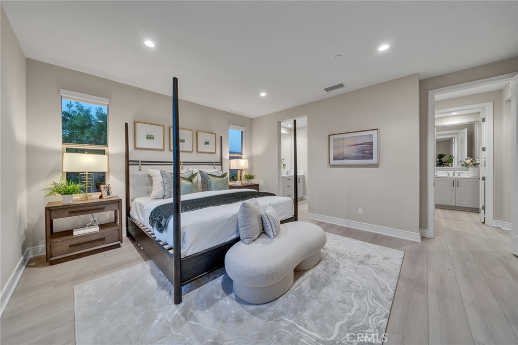 MLS #OC25268368 image #16