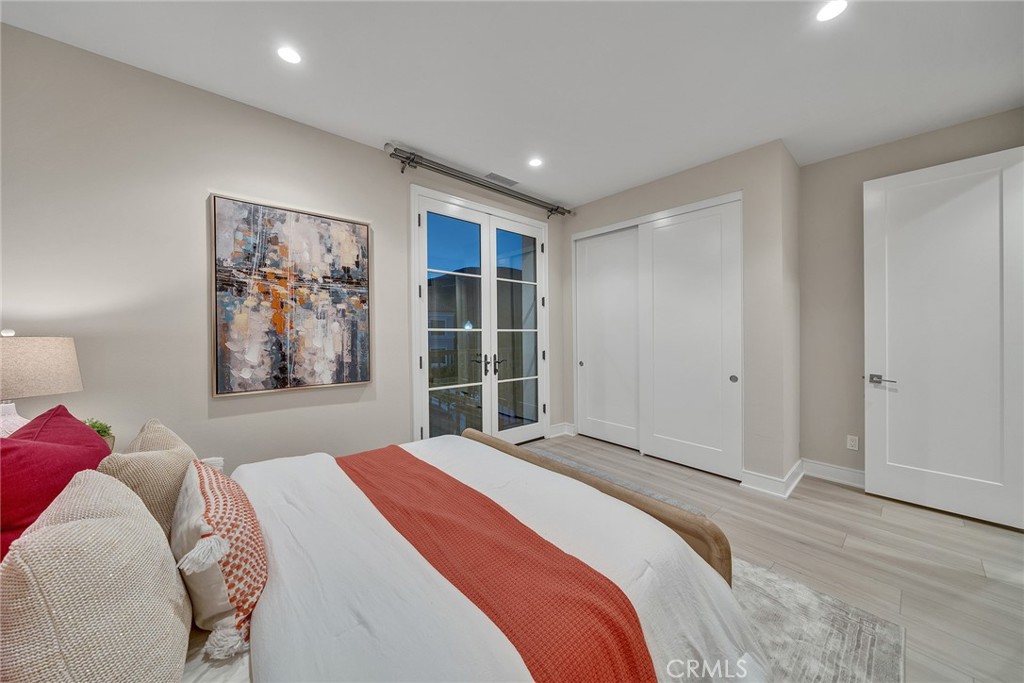 MLS #OC25268368 image #25