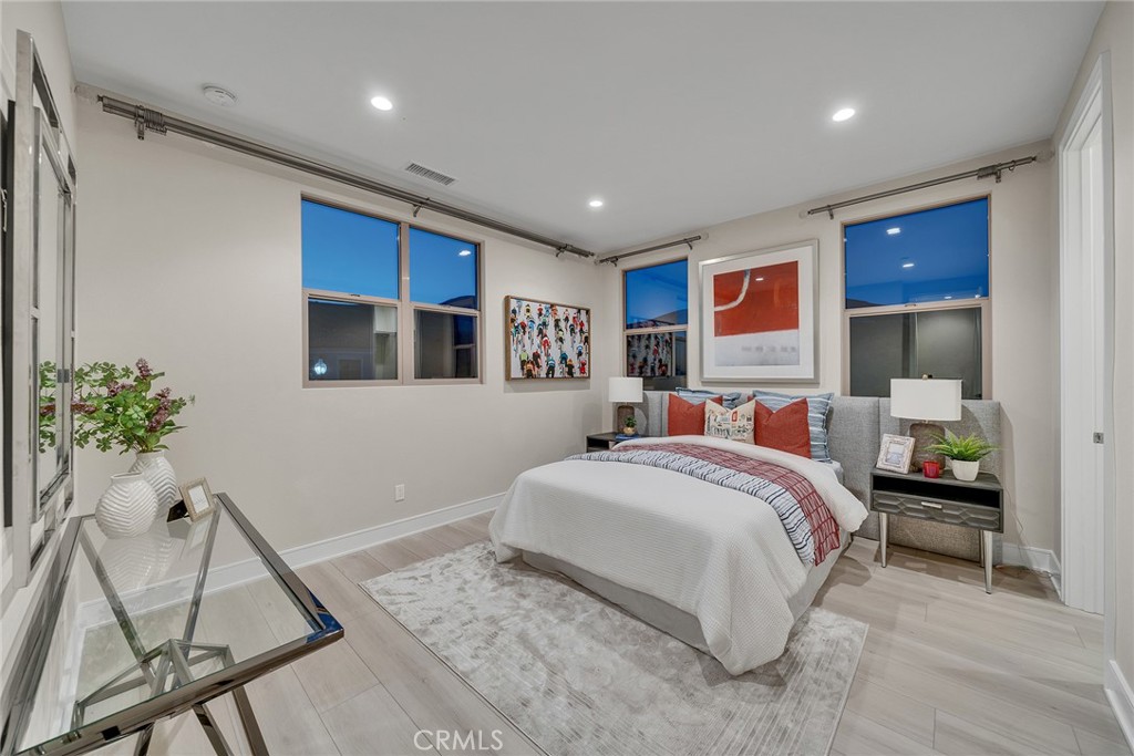 MLS #OC25268368 image #26