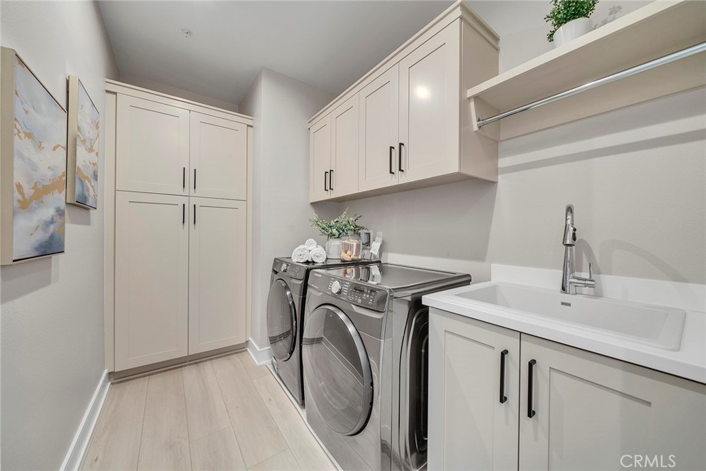 MLS #OC25268368 image #28