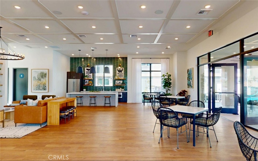 MLS #OC25268384 image #10