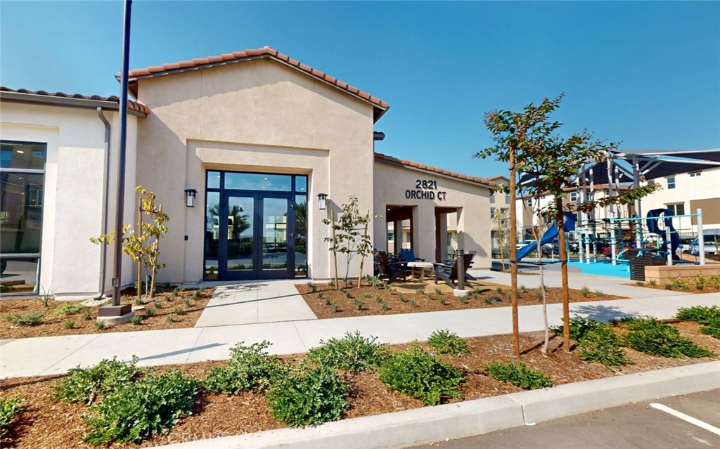 MLS #OC25268384 image #11