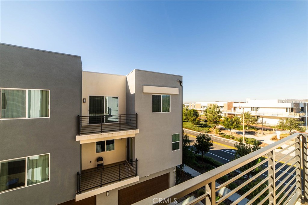 MLS #OC25268387 image #16