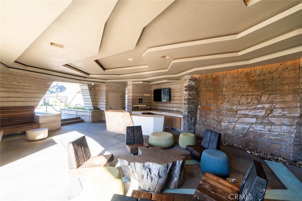 MLS #OC25268387 image #28