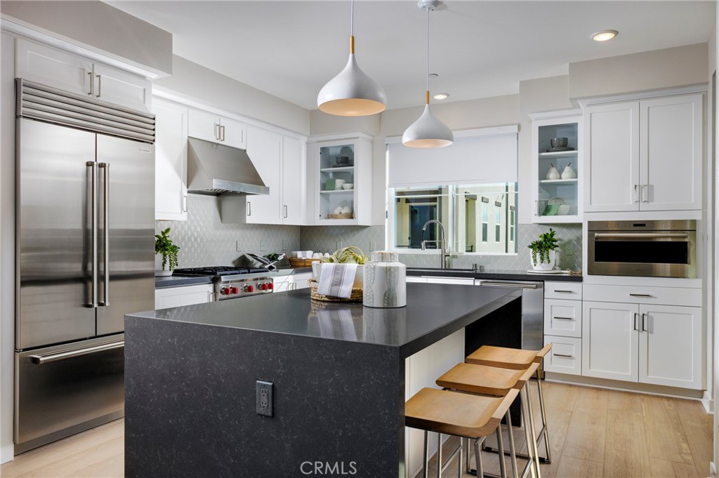 MLS #OC25268397 image #2