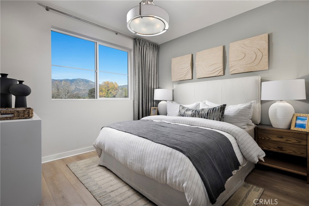 MLS #OC25268397 image #7