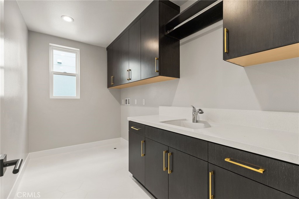 MLS #OC25268401 image #23