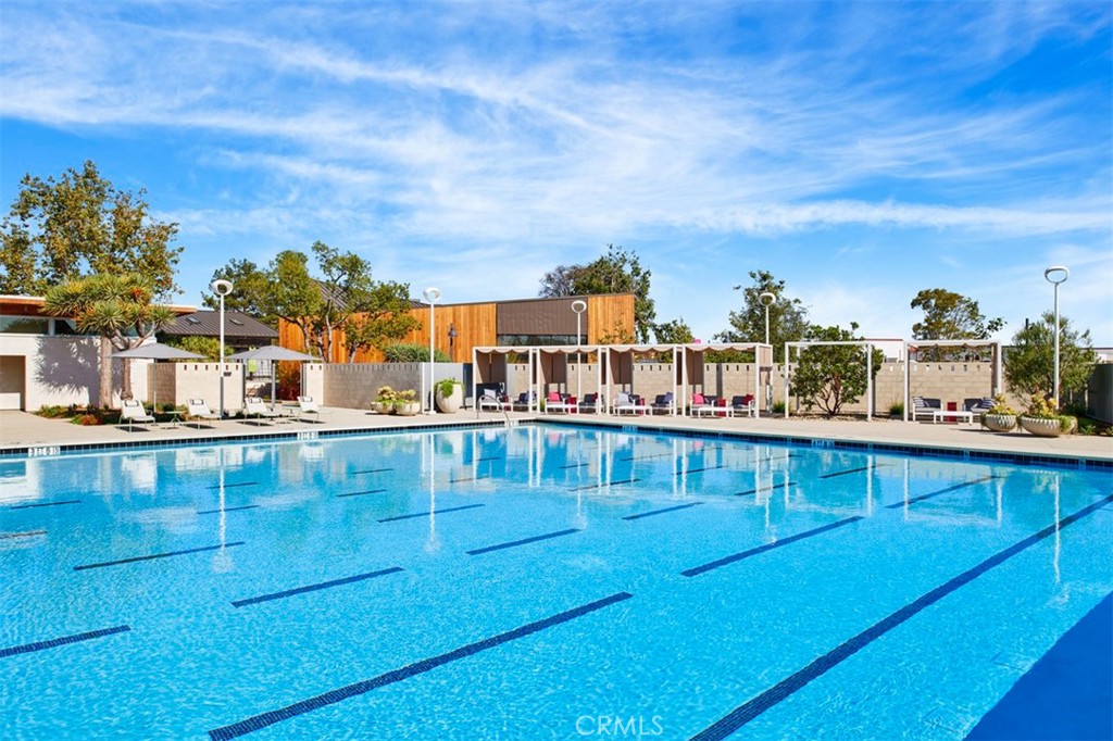 MLS #OC25268401 image #24