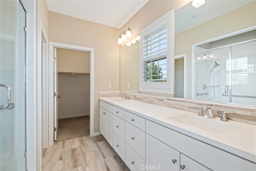 MLS #OC25268470 image #17