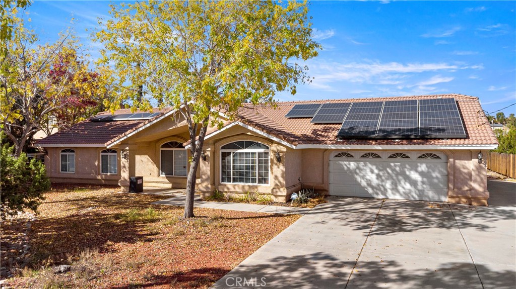 MLS #OC25268532 image #0