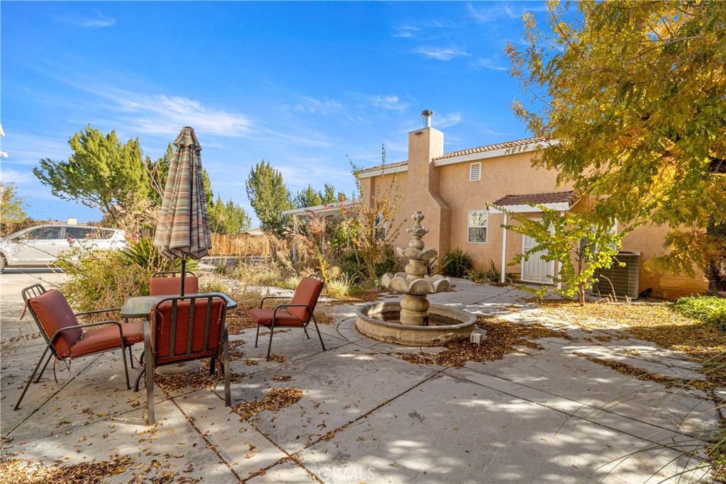 MLS #OC25268532 image #4