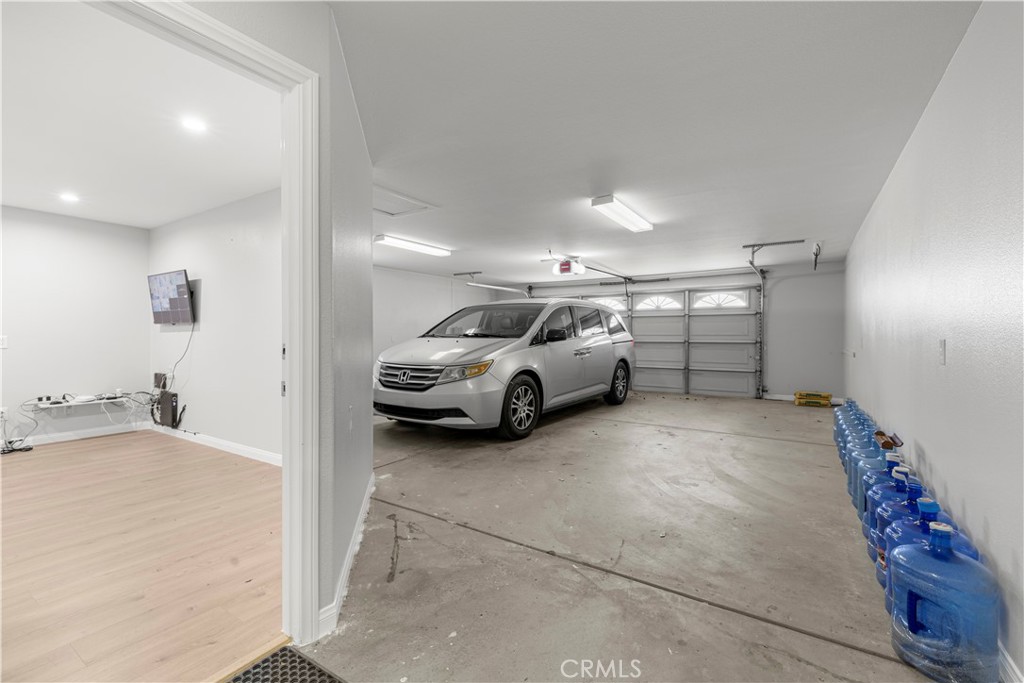 MLS #OC25268532 image #47