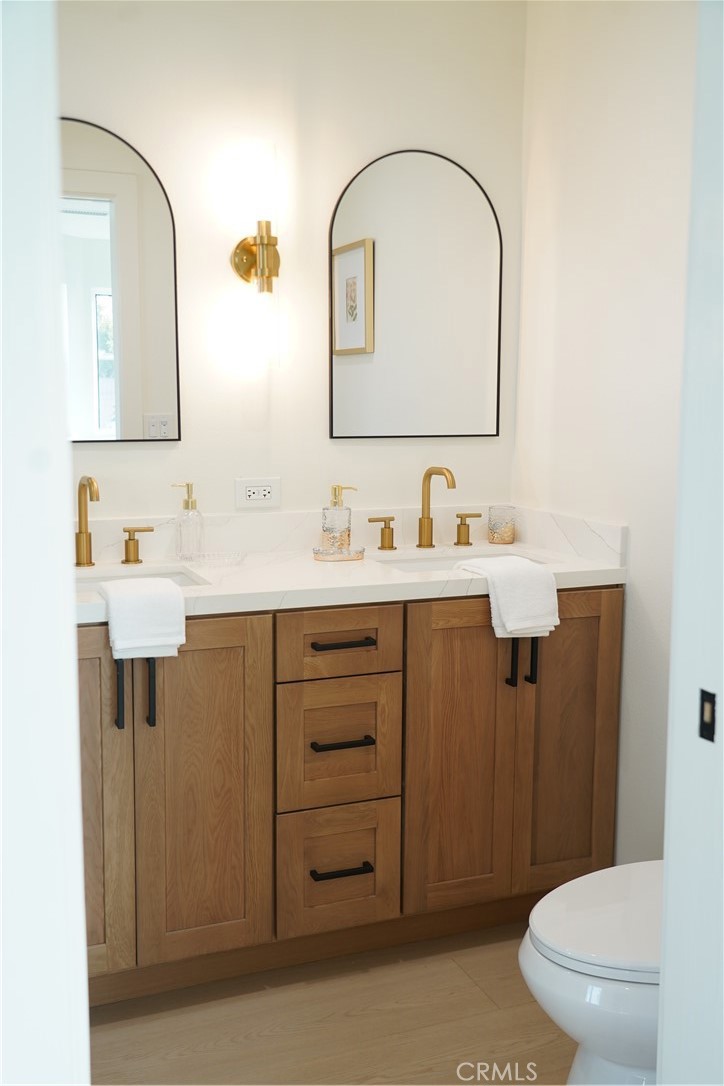 MLS #OC25268537 image #17