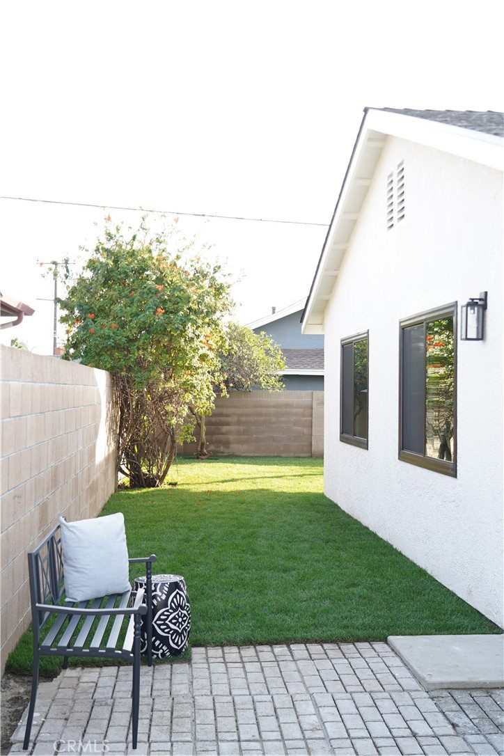 MLS #OC25268537 image #22