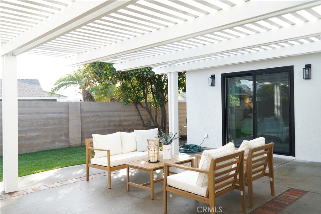 MLS #OC25268537 image #9