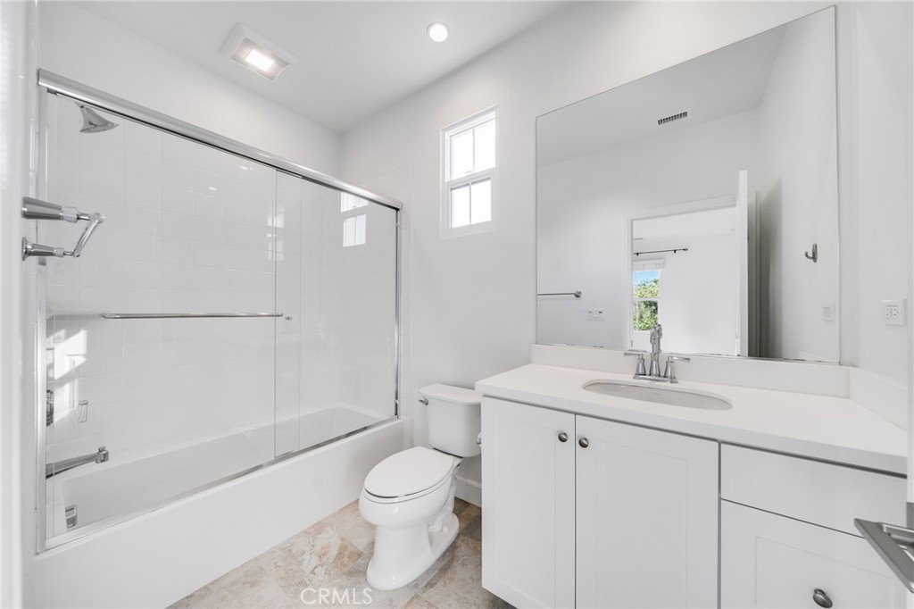 MLS #OC25268546 image #25