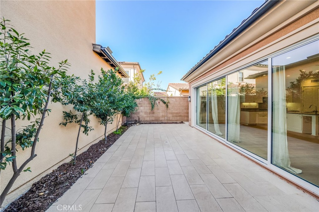 MLS #OC25268546 image #30