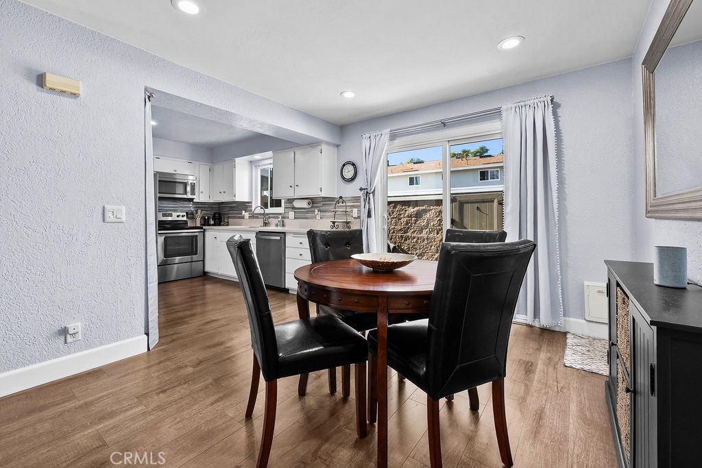 MLS #OC25268577 image #10