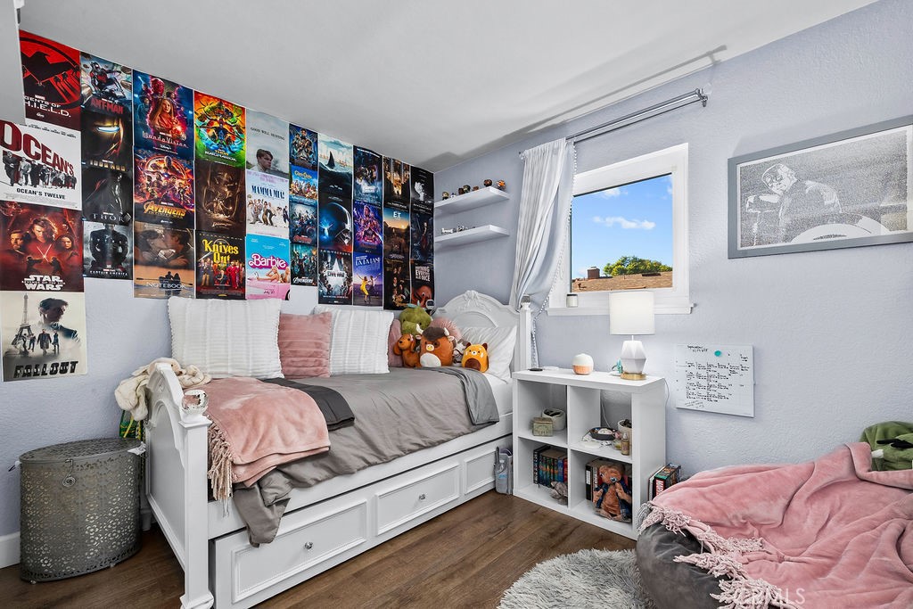 MLS #OC25268577 image #17