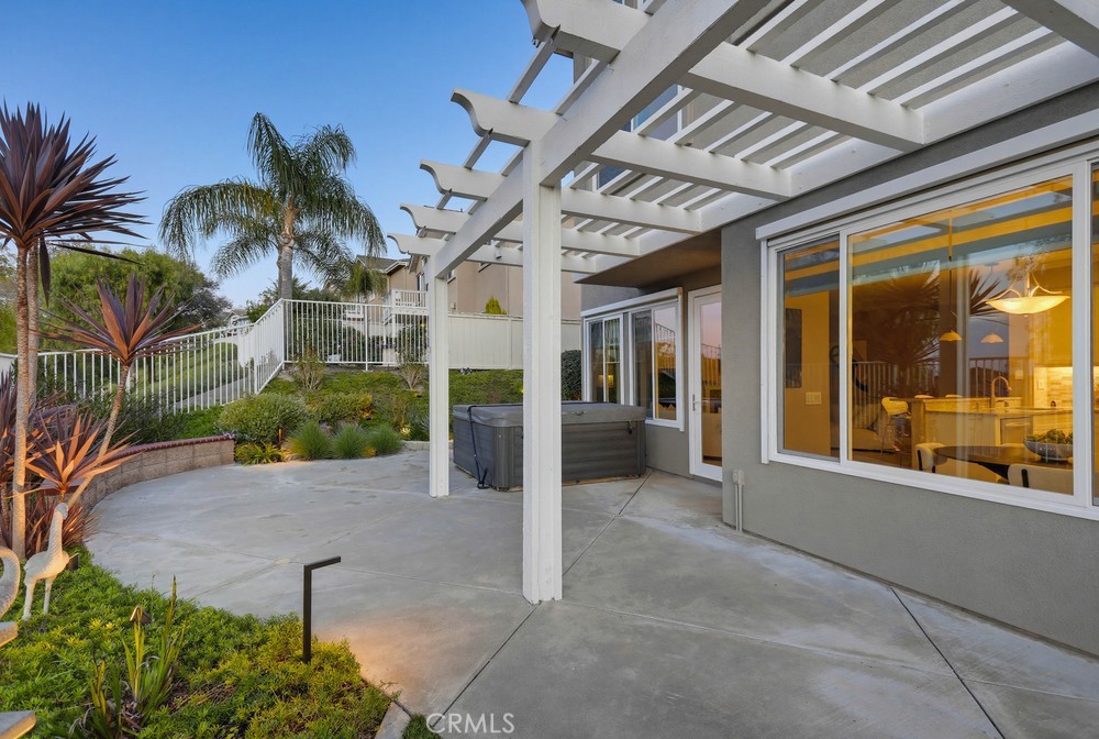 MLS #OC25268583 image #4