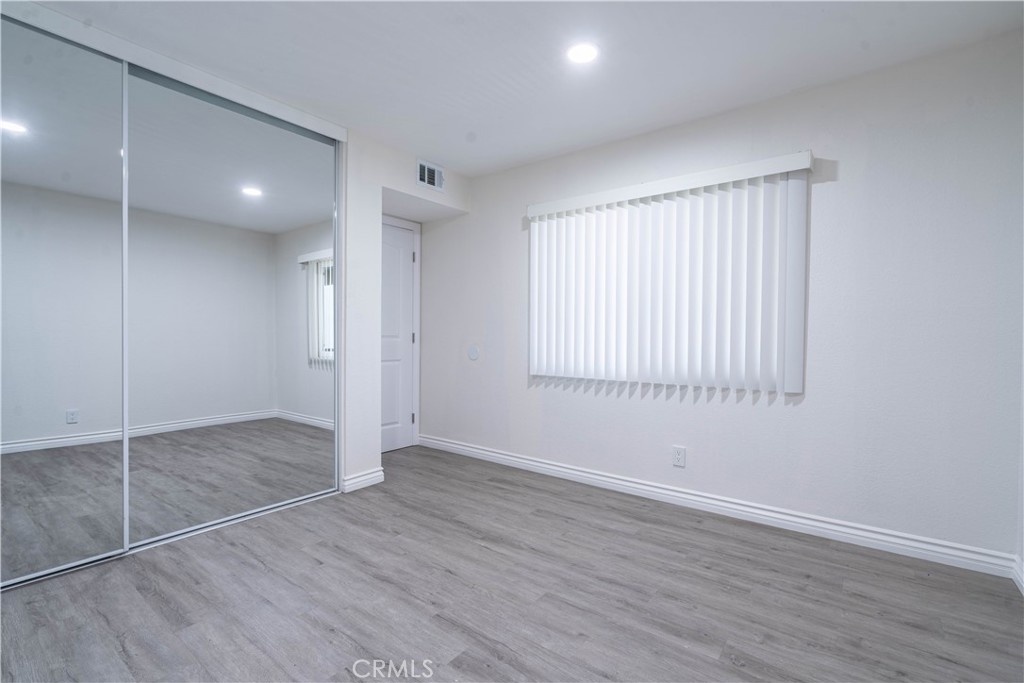 MLS #OC25268607 image #10