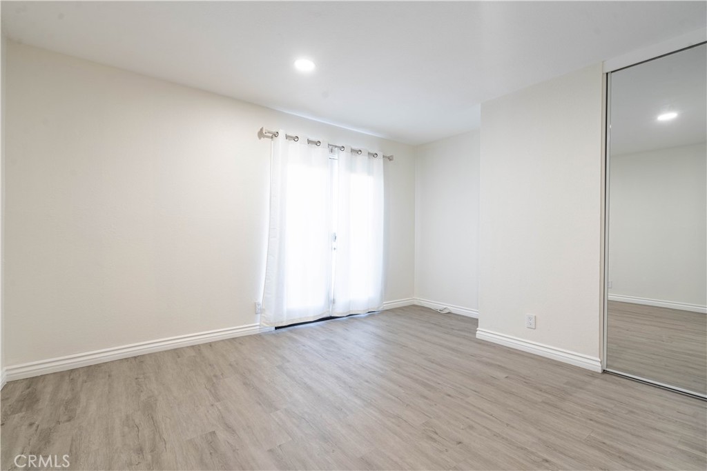 MLS #OC25268607 image #11