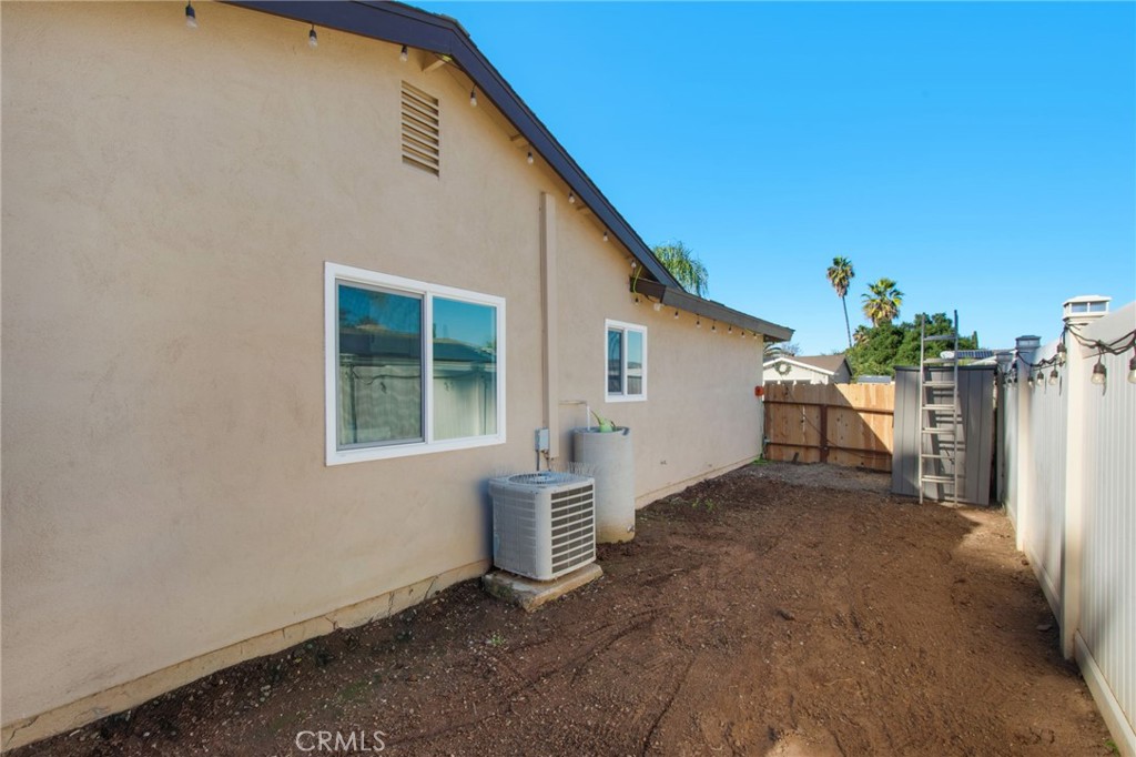 MLS #OC25268608 image #19