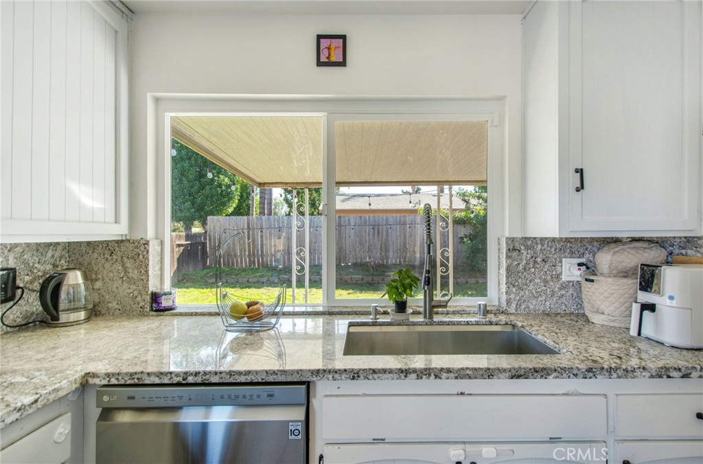 MLS #OC25268608 image #2