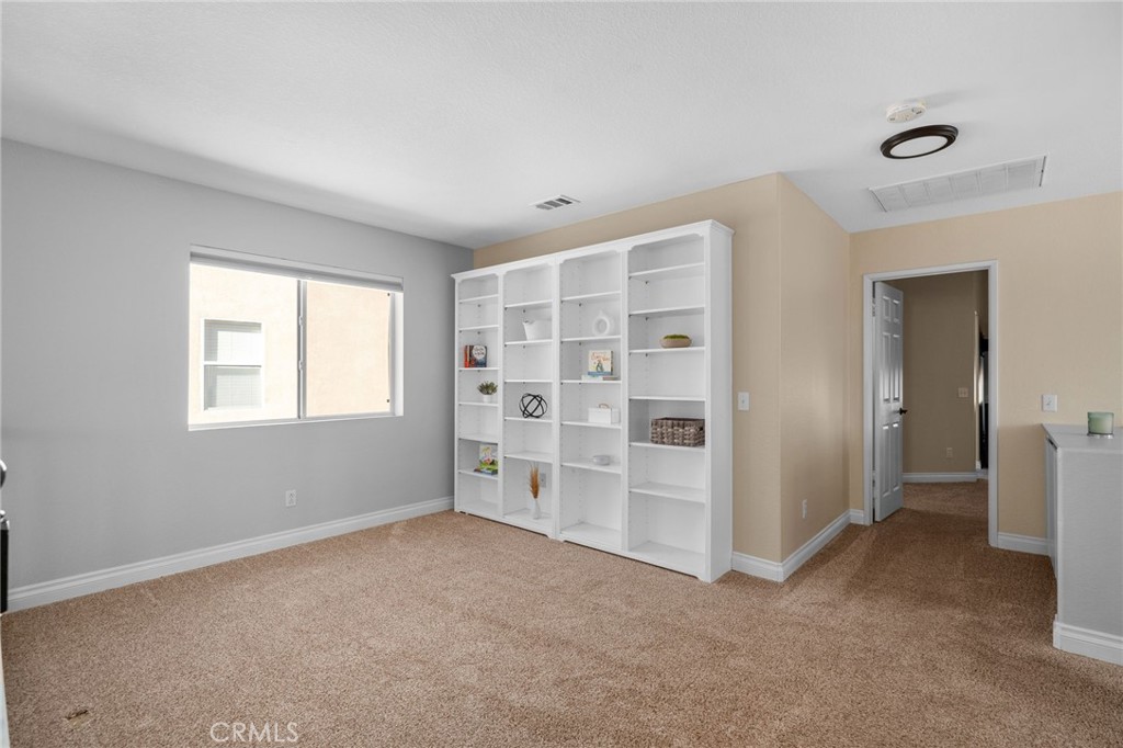 MLS #OC25268614 image #27