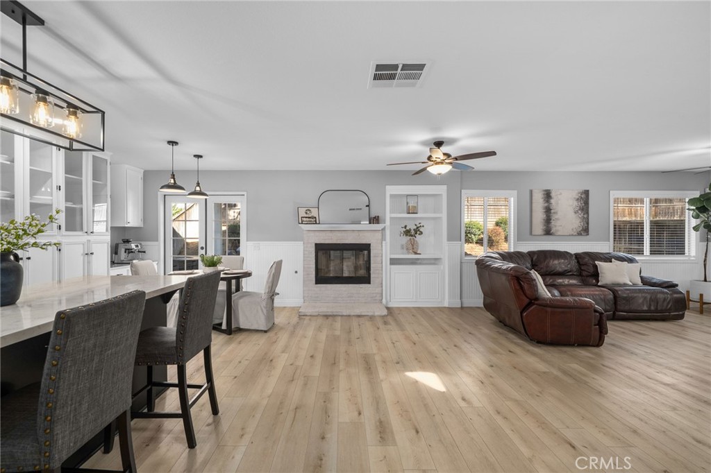 MLS #OC25268614 image #5