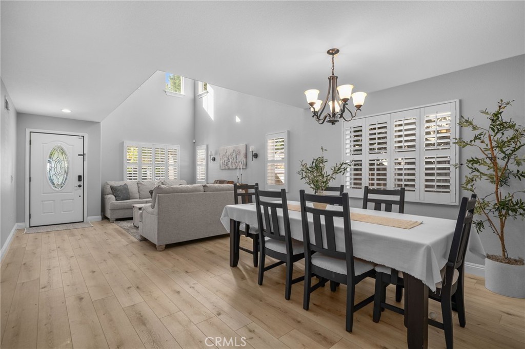 MLS #OC25268614 image #9