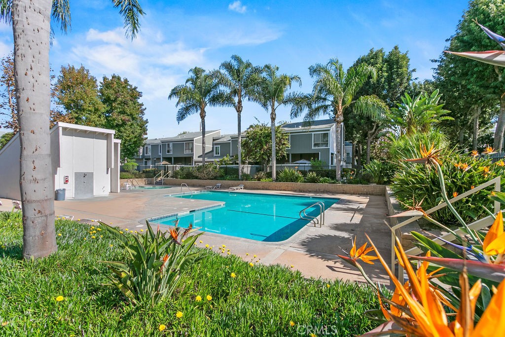 MLS #OC25268680 image #22